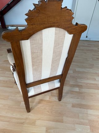 Conjunto de Muebles: Sofá, 2 Sillones y 6 Sillas