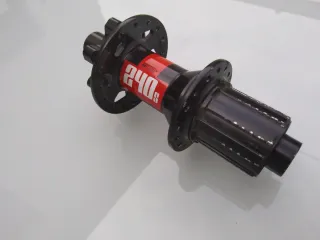 Buje trasero DT Swiss 240 12x142