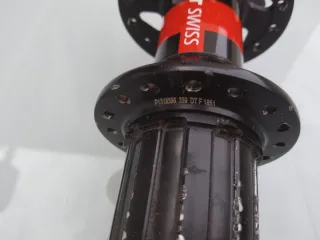 Buje trasero DT Swiss 240 12x142