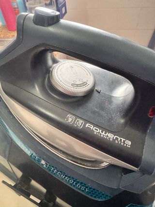 Rowenta Silence Steam Centro de Planchado