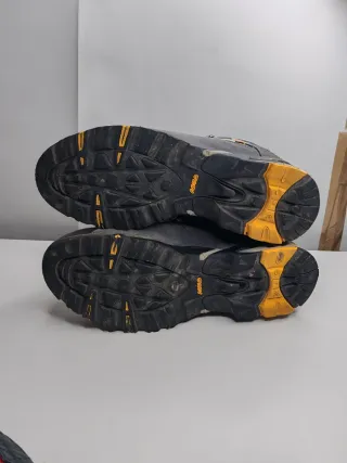 Scarponi trekking Asolo 43 in buone condizioni