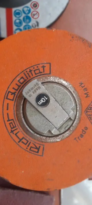 Caja de herramientas y accesorios