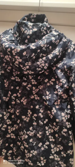 Chubasquero niña estampado floral