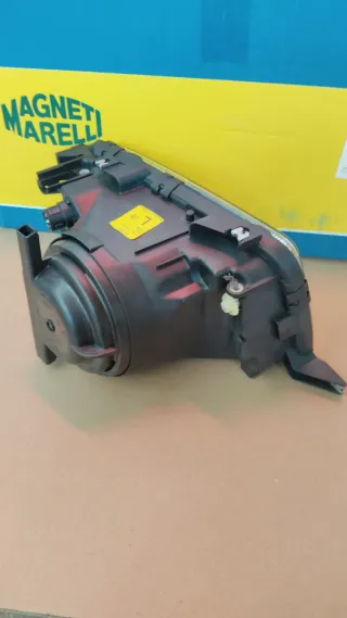 Óptica Audi 80 Magneti Marelli