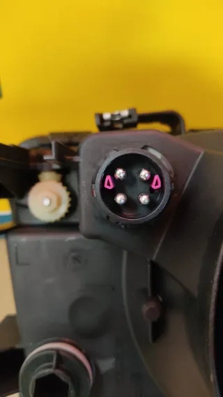 Óptica Audi 80 Magneti Marelli