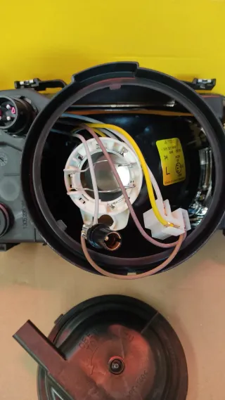 Óptica Audi 80 Magneti Marelli