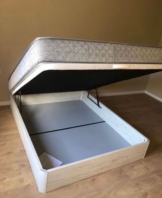 Canapés y colchones nuevos a estrenar