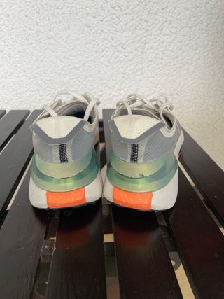 Zapatillas Adidas Hombre Gris y Dorado