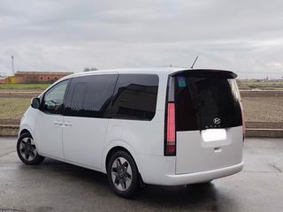 Hyundai Staria 2023