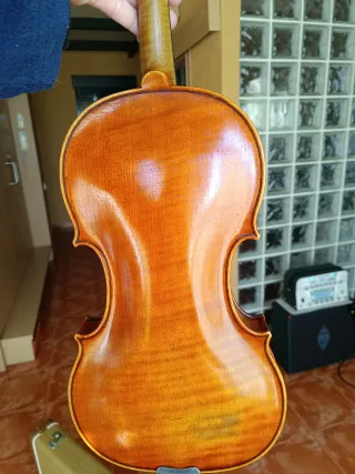 Violín antiguo