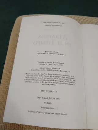 Novela de Diana gabaldón (atrapada en el tiempo)