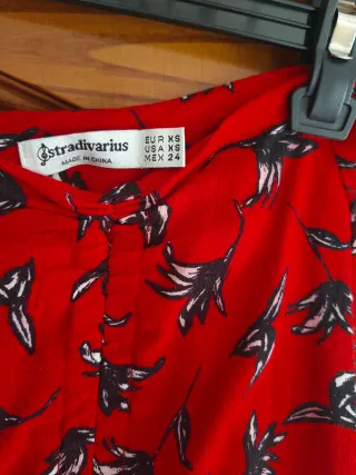 Falda larga roja estampada