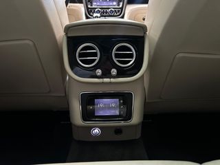 Bentley Bentayga 2017 V12