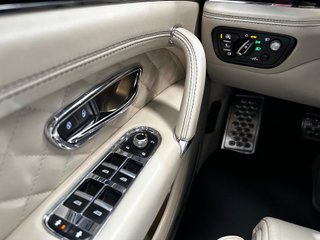 Bentley Bentayga 2017 V12