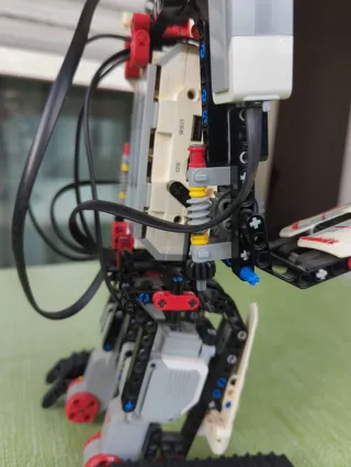 Lego Mindstorms EV3 Robot