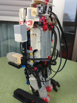 Lego Mindstorms EV3 Robot