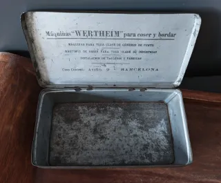 Caja Lata Máquinas de Coser Wertheim