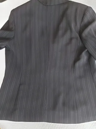 Americana  mujer Raya Ejecutiva Talla 46