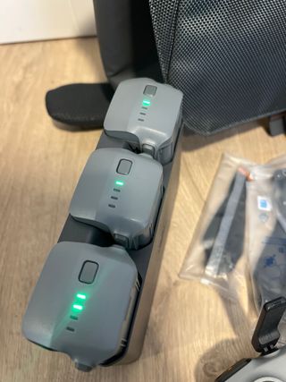 DJI Mavic Air 3 Combo Gris Poco Uso