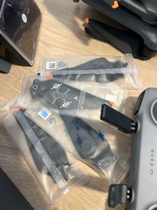 DJI Mavic Air 3 Combo Gris Poco Uso