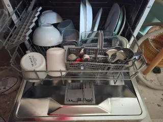 Lavavajillas Balay pequeño