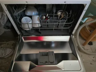 Lavavajillas Balay pequeño