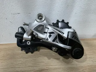 Câmbio Traseiro SRAM Rival 1 Long Cage 11v