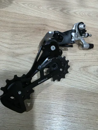 Câmbio Traseiro SRAM Rival 1 Long Cage 11v