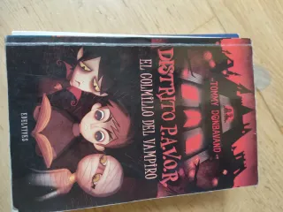 El colmillo del vampiro (Distrito P.A.V.O.R / S...