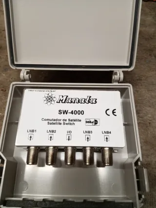 Comutador Satélite Manata SW-4000