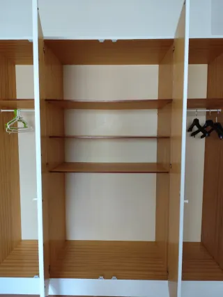 Armario blanco 200x205 cm