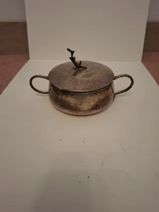 Juego de alpaca con tapa