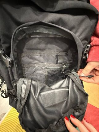 Mochila Eastpak 33L Negra