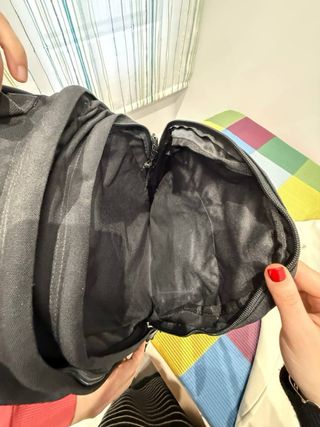 Mochila Eastpak 33L Negra