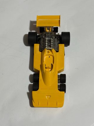 Scalextric P34 6 Ruedas Amarillo