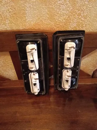 Faros Traseros Nissan Trade (2 unidades)