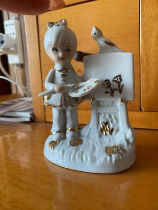 Statuetta vintage porcellana bambina con uccellino