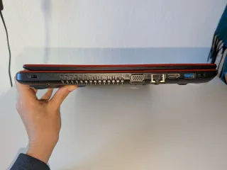 Portatile Acer Aspire E5-521 per parti