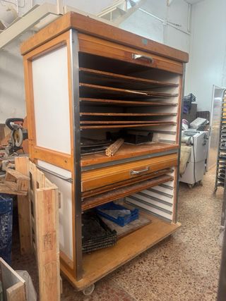 Armario de fermentación panadería madera