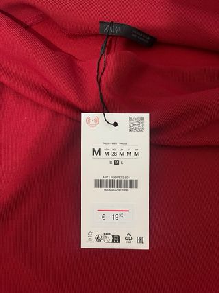 Camisa asimétrica roja manga larga Talla M