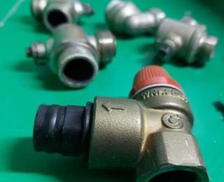 REPUESTOS DE CALDERA JUNKERS ZW20-1AME23