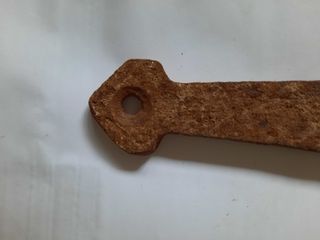 2 Antiguas aldabillas de hierro forjado, 13 y 20cm