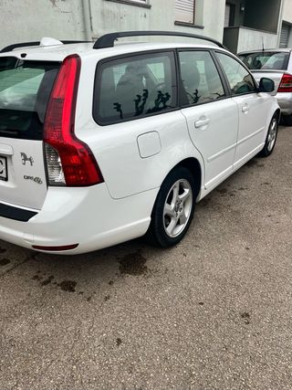 Volvo V50 2011