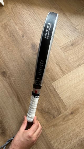 Pala de pádel NOX AT10 18K