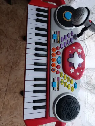 Teclado Infantil con Micrófono