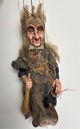 Marioneta Bruja Gris