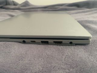 Asus Vivobook Portatile Grigio/Argento