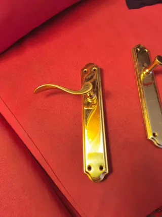 Lote 2 Manillas Puerta Doradas