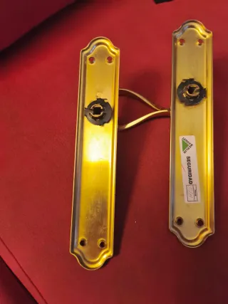 Lote 2 Manillas Puerta Doradas