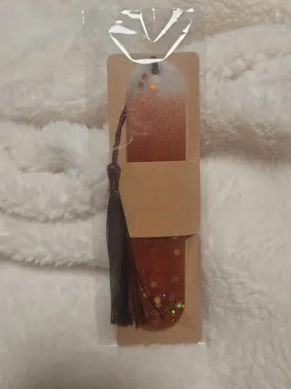 Marcapáginas Resina con Borlas